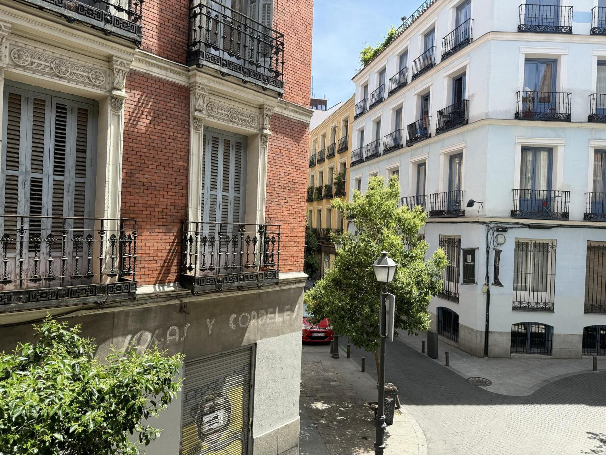 Cavabajasuites Madrid Extérieur photo